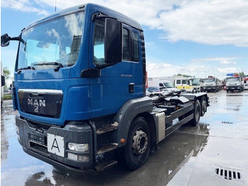 Камион со кука за подигање MAN TGS 26.400