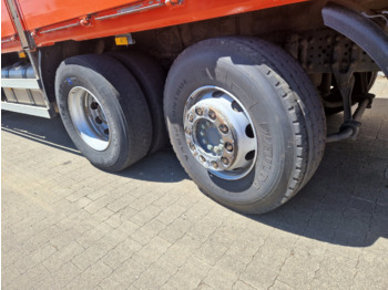 Камион со кран, Камион со платформа Mercedes-Benz Arocs 2545 L/6x2/4 Arocs 2545 L/6x2/4, Atlas Kran, 145.2-A19 VB, 9,4m-1.51 to, Lenkachse, entlastbar, Retarder, Klima,: слика 4 Камион со кран, Камион со платформа Mercedes-Benz Arocs 2545 L/6x2/4 Arocs 2545 L/6x2/4, Atlas Kran, 145.2-A19 VB, 9,4m-1.51 to, Lenkachse, entlastbar, Retarder, Klima,: слика 4