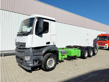 Камион со кабинска шасија MERCEDES-BENZ Arocs