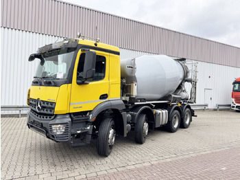 Камион миксер за бетон LIEBHERR