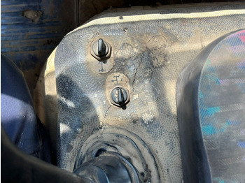 Камион со кука за подигање Mercedes-Benz LK 817 4x2 LK 817 4x2, City-Abroller, 6-Zylinder Motor: слика 3