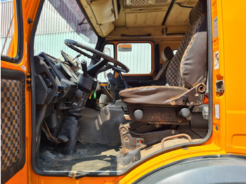 Камион со кабинска шасија Mercedes-Benz NG 1928 A 4x4 NG 1928 A 4x4, V8-Motor, Standklima, Winterdienstaustattung: слика 2 Камион со кабинска шасија Mercedes-Benz NG 1928 A 4x4 NG 1928 A 4x4, V8-Motor, Standklima, Winterdienstaustattung: слика 2