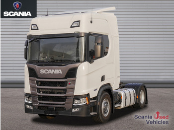 Камион влекач SCANIA R 460