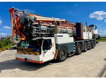 Мобилен кран LIEBHERR