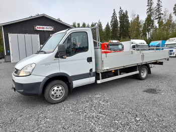 Комбе со отворен сандак IVECO Daily
