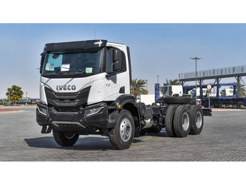 Камион со кабинска шасија IVECO T-WAY