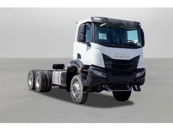Камион со кабинска шасија IVECO T-WAY