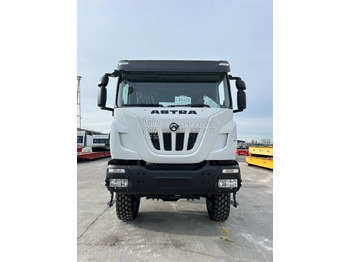 Камион влекач IVECO Astra