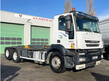 Камион со кран IVECO Stralis