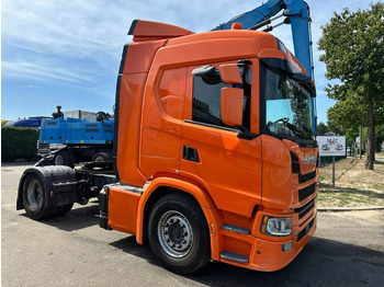 Камион влекач SCANIA G 450
