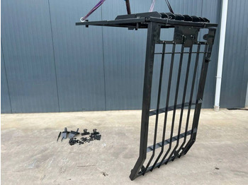 Кабина и ентериер CATERPILLAR