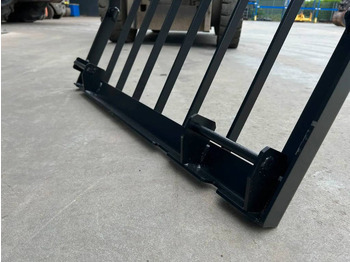 Нов Кабина и ентериер за Градежна машина Cat 324D Guard: слика 5