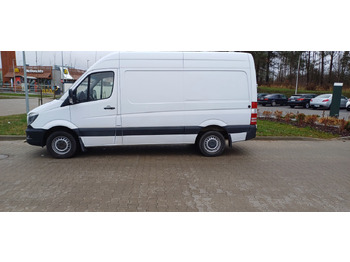 Автомобил MERCEDES-BENZ