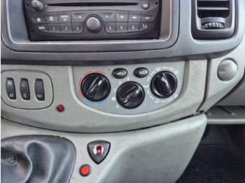 Амбулантно возило RENAULT Trafic 2.0 dCi 115 KM: слика 5 Амбулантно возило RENAULT Trafic 2.0 dCi 115 KM: слика 5