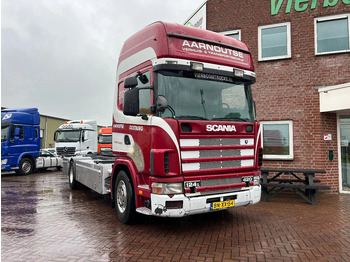 Транспортер на контејнер/ Камион со променливо тело SCANIA R124
