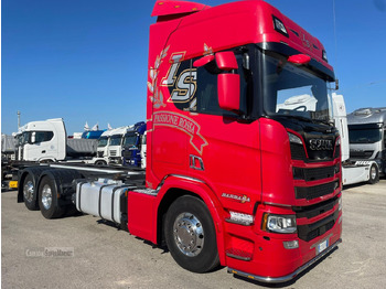 Транспортер на контејнер/ Камион со променливо тело SCANIA R 450