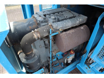 Лизинг на Genie GS4390 Diesel, 4x4 Drive, 15.11m Working Height 68  Genie GS4390 Diesel, 4x4 Drive, 15.11m Working Height 68: слика 2