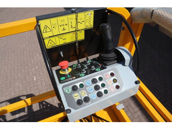 Лизинг на Haulotte Compact 12DX Valid Inspection, *Guarantee! Diesel, Haulotte Compact 12DX Valid Inspection, *Guarantee! Diesel,: слика 4 Лизинг на Haulotte Compact 12DX Valid Inspection, *Guarantee! Diesel, Haulotte Compact 12DX Valid Inspection, *Guarantee! Diesel,: слика 4