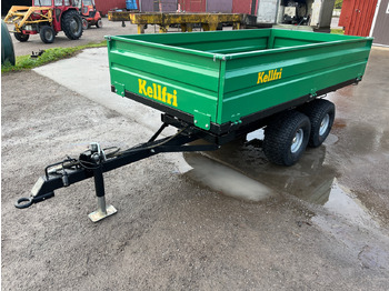 Земјоделска приколка