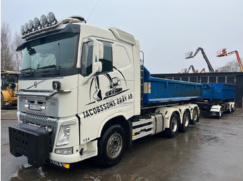 Камион со кука за подигање VOLVO FH
