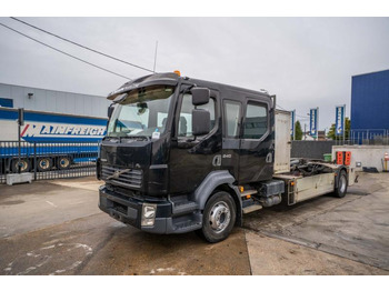 Камион со кука за подигање VOLVO FL 240