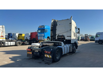 Камион влекач Volvo FH 400 (GOOD CONDITION / CLEAN CHASSIS / EURO 5): слика 5