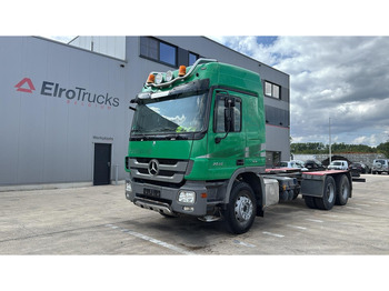 Камион со кабинска шасија MERCEDES-BENZ Actros 2646