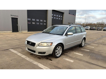 Автомобил VOLVO