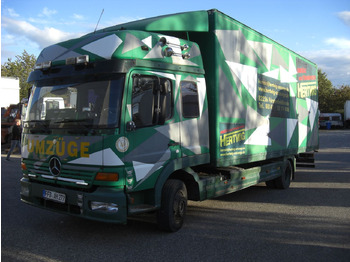 Камион сандучар MERCEDES-BENZ