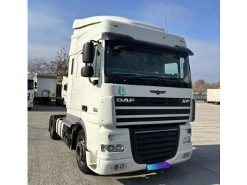 Камион влекач DAF XF 105 460