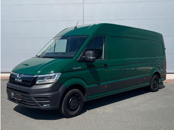 Автомобил