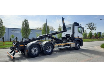 Нов Камион со кука за подигање Mercedes-Benz Actros 2542 KING HZ-20R: слика 2