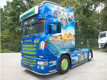 Камион влекач SCANIA R 520
