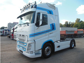 Камион влекач VOLVO FH13 500