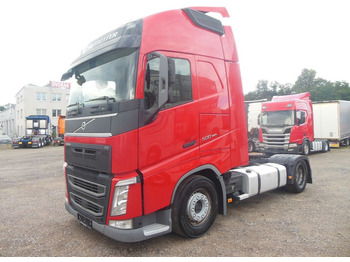Камион влекач VOLVO FH13 500