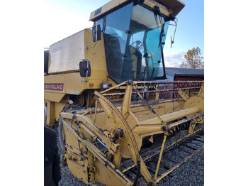 Комбајн NEW HOLLAND