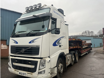 Камион влекач VOLVO FH13 460