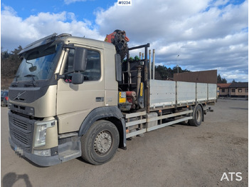 Камион со платформа VOLVO FM 330