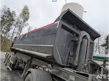 Камион влекач Tractor Unit Mercedes-Benz Arocs 3351 6x4 with tipper trailer: слика 5