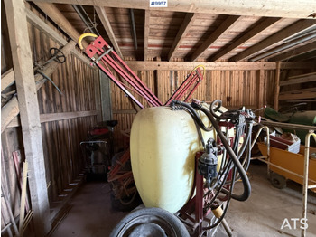 Распрскувач монтиран на трактор HARDI