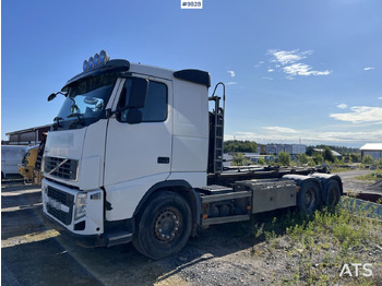 Камион со кука за подигање VOLVO FH 480