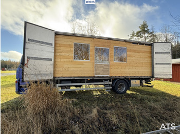 Камион сандучар VOLVO FM9