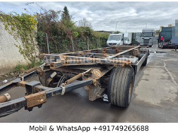 Транспортер на контејнер/ Приколка со променливо тело KRONE