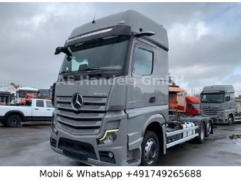 Транспортер на контејнер/ Камион со променливо тело MERCEDES-BENZ Actros 2545