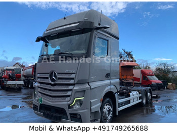 Камион со кабинска шасија MERCEDES-BENZ Actros 2545