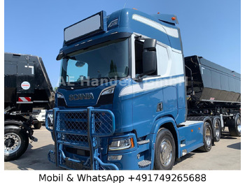 Камион влекач SCANIA R 580