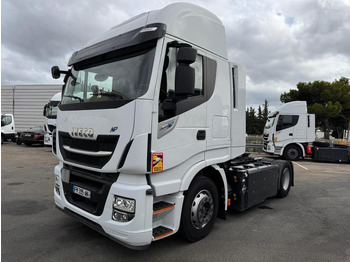Камион влекач IVECO Stralis 460