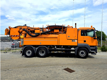 Вакуумски камион MAN TGS 28.440