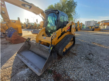 Компактен натоварувач со гасеници CATERPILLAR