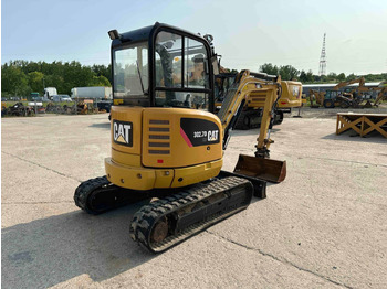 Лизинг на CAT 302.7DCR CAT 302.7DCR: слика 3